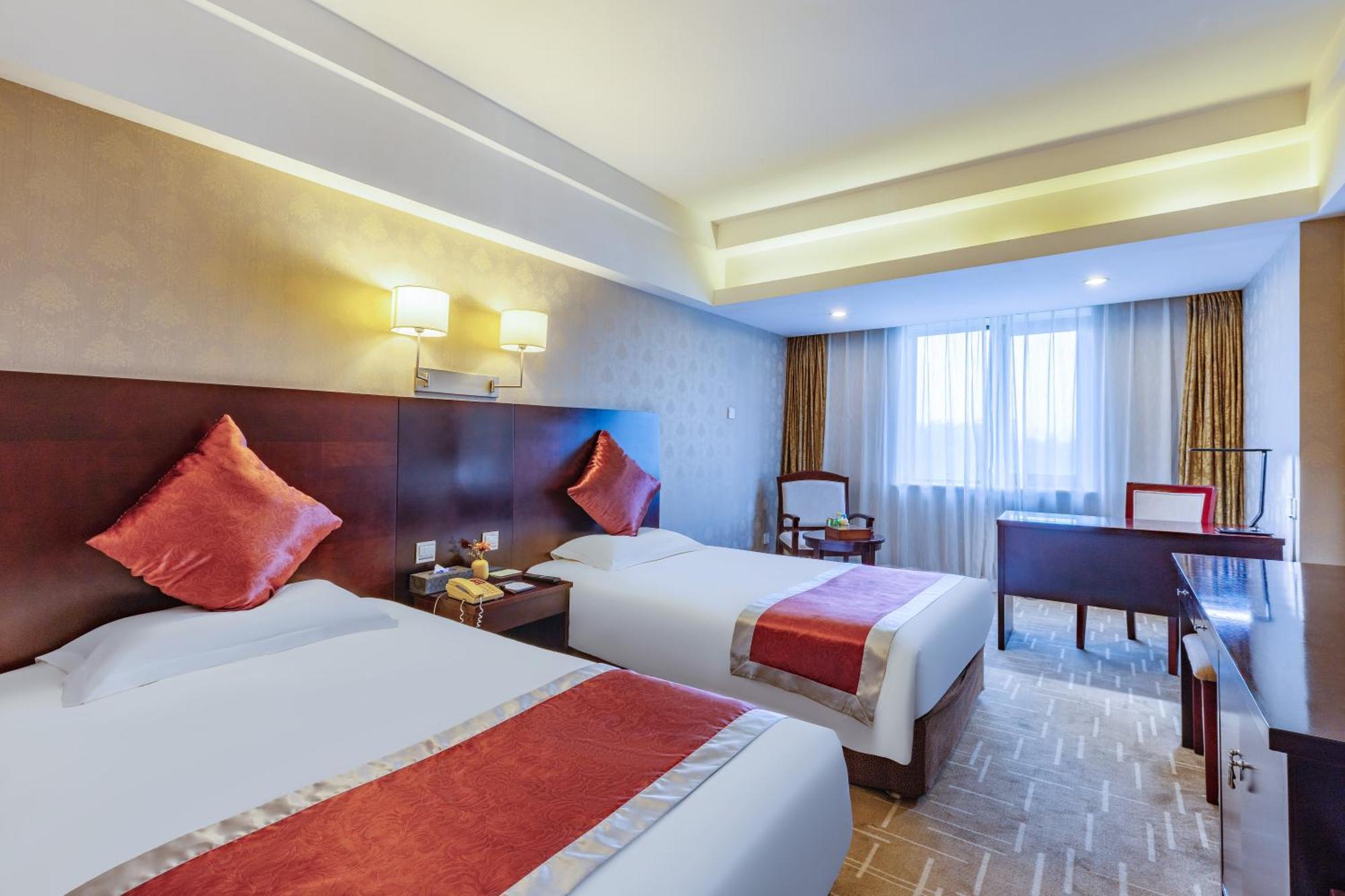 Hepingli Khách sạn 4*