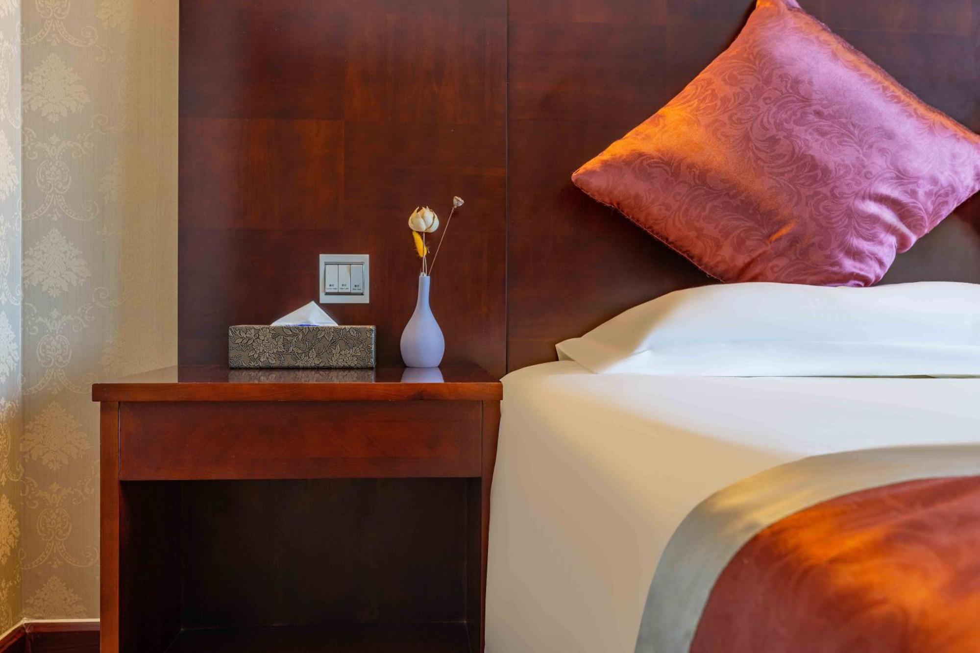 Hepingli Hotel 4*